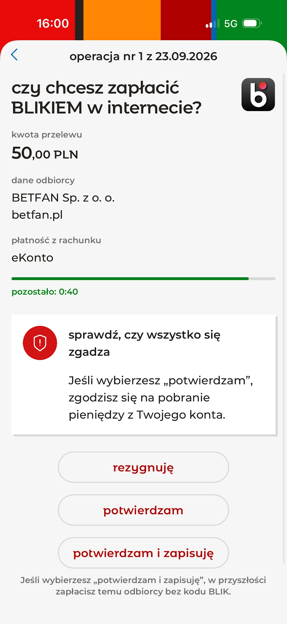 Ekran zatwierdzenia płatności BLIK w mBanku