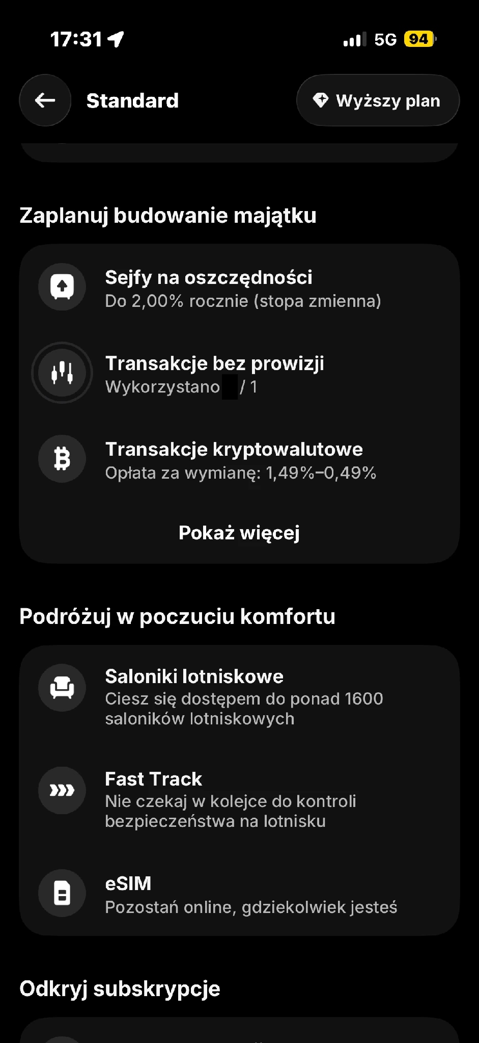 Środkowa część korzyści Standard: Sejfy na oszczędności z oznaczeniem stopy zmiennej, transakcje inwestycyjne oraz usługi podróżne. Licznik wykorzystanych transakcji zasłonięty.